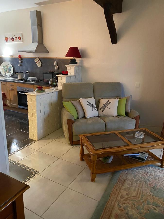 Libellule Villa Carignan Luaran gambar